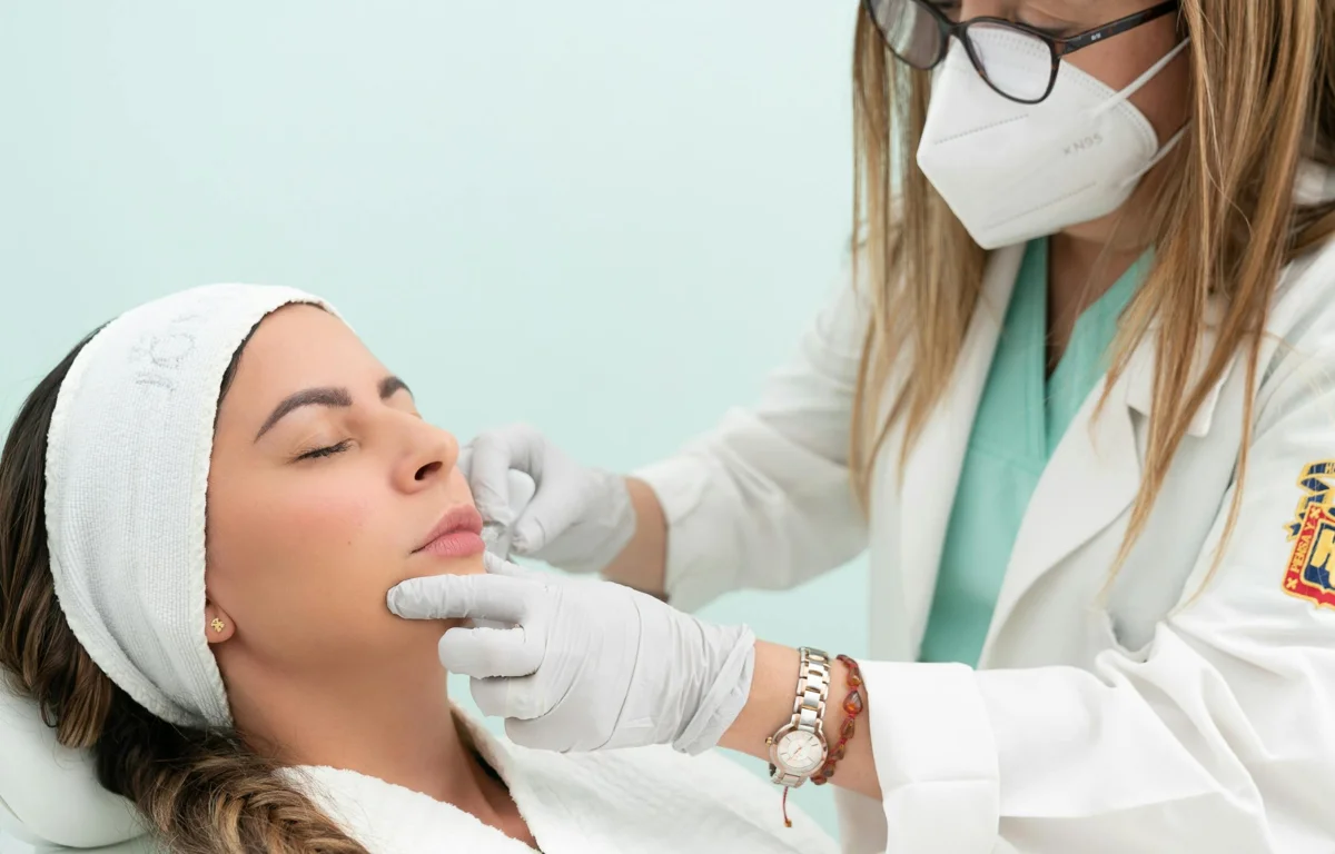 GLP-1 and the Face: How Weight Loss Drugs Are Changing Aesthetic Medicine Demands